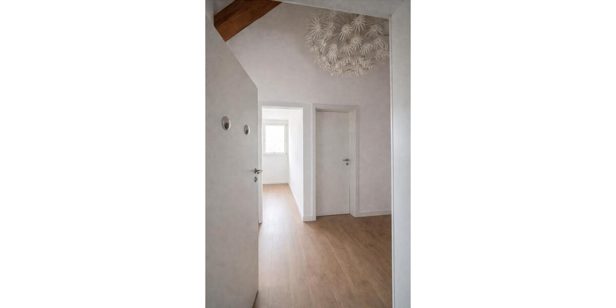 Dachgeschoßwohnung Albstadt - 2 Zimmer, 65 m&sup2;, 700&euro; | Angebot:26272295