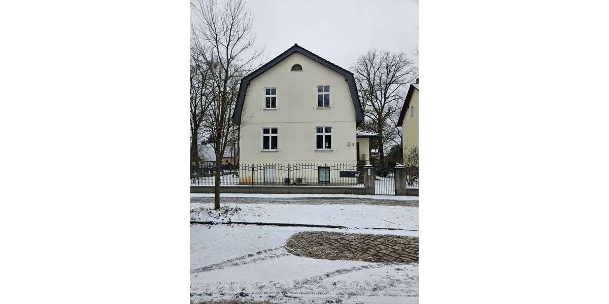 Etagenwohnung Eichwalde - 3 Zimmer, 78 m&sup2;, 1.150&euro; | Angebot:24794603