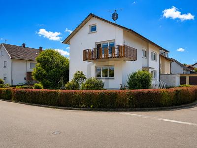 GROßZÜGIGES ZUHAUSE - Zweifamilienhaus Klettgau | Angebot:27115219