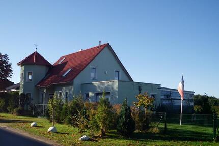 Haus Dummerstorf - 5 Zimmer, 178 m&sup2;, 396.000&euro; | Angebot:25342903