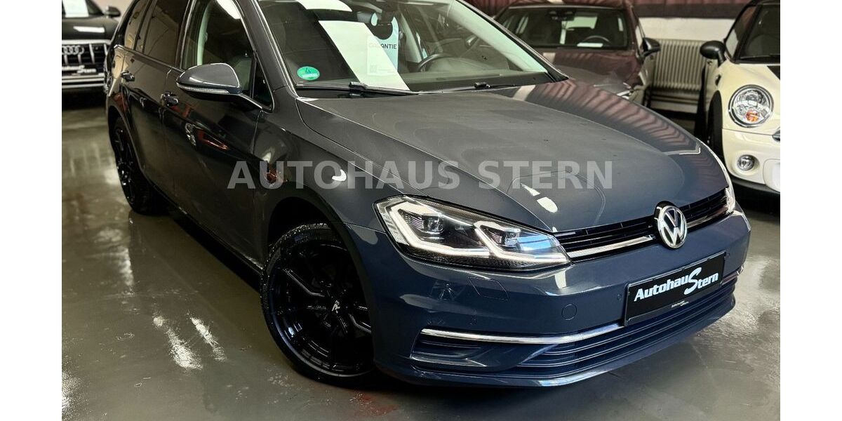 VW Golf 142.098 km 13.900 &euro; Geisingen 78187