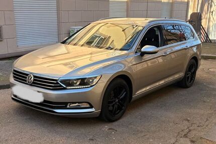 VW Passat 182.600 km 12.000 &euro; Wuppertal 42277