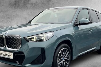 BMW iX1 5.345 km 48.435 € Krefeld 47800