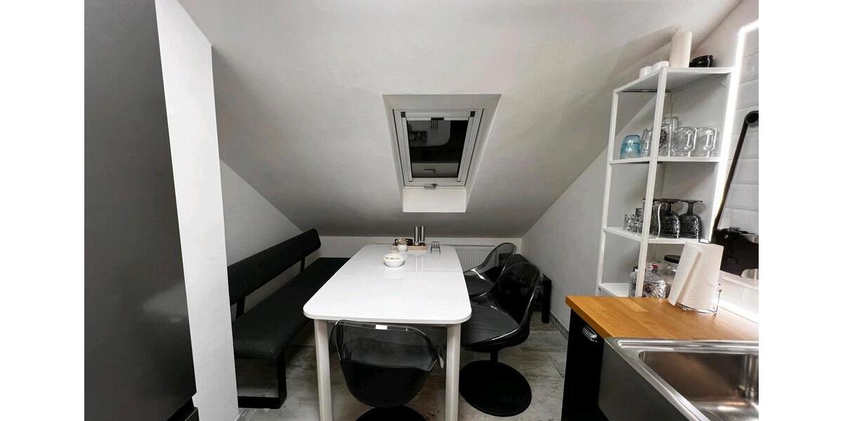 Dachgeschoßwohnung Stutensee - 3 Zimmer, 84 m&sup2;, 278.000&euro; | Angebot:24518069