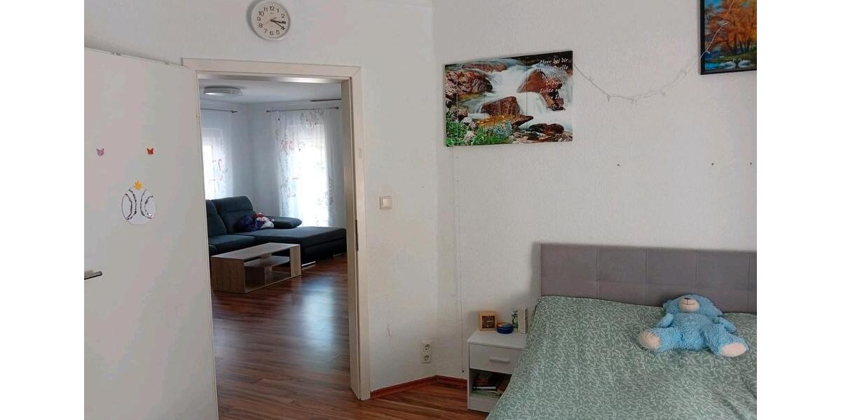 Etagenwohnung Ramstein-Miesenbach Miesenbach - 9 Zimmer, 180 m&sup2;, 280.000&euro; | Angebot:27095856