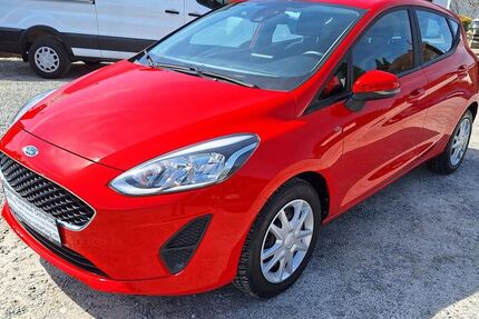 Ford Fiesta 25.400 km 12.490 &euro; Welzheim 73642