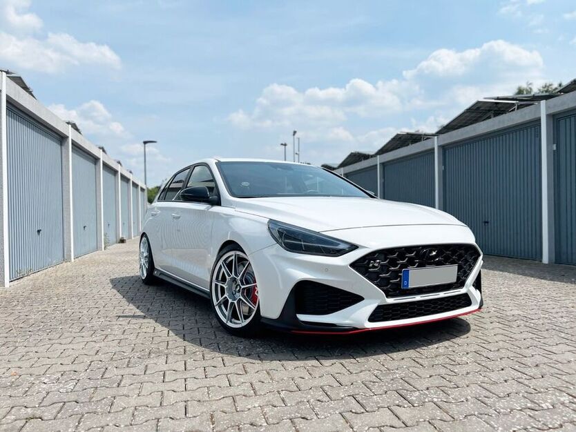 i30