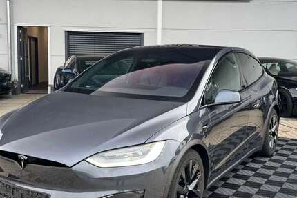 Tesla Model X 63.666 km 72.750 &euro; Emsbüren 48488