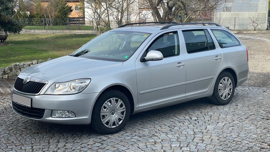 Skoda Octavia 203.000 km 3.990 &euro; Nersingen 89278