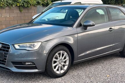 Audi A3 77.164 km 9.790 &euro; Düren 52351