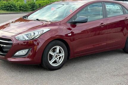 Hyundai i30 254.000 km 3.990 &euro; Neumarkt 92318