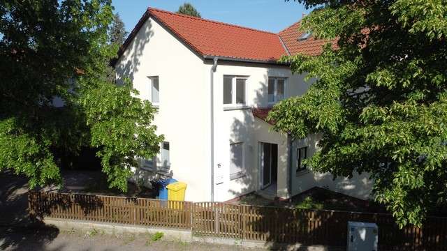 Einfamilienhaus Halberstadt - 5 Zimmer, 163 m&sup2;, 1.300&euro; | Angebot:26785589