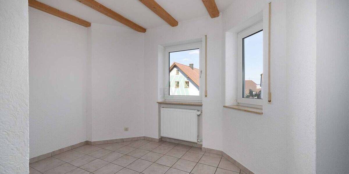 Etagenwohnung Edelsfeld - 2 Zimmer, 65 m&sup2;, 149.000&euro; | Angebot:26140031