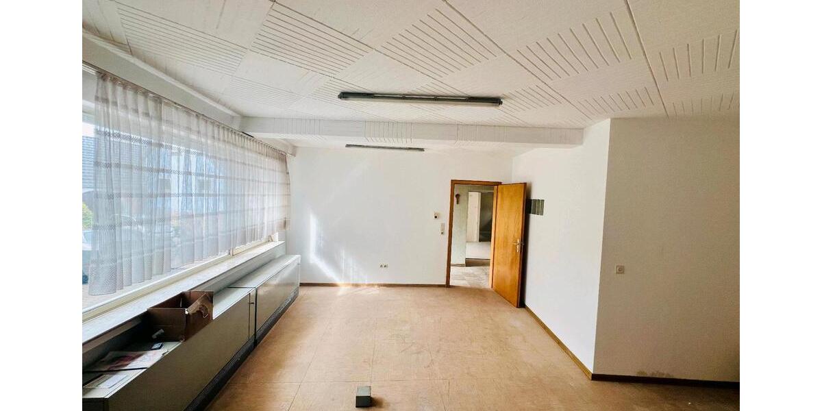Mehrfamilienhaus, Wohnhaus Stadtkyll - 15 Zimmer, 350 m&sup2;, 220.000&euro; | Angebot:25842148