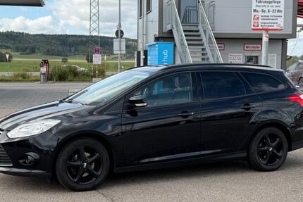 Ford Focus 179.765 km 2.250 &euro; Nürnberg 90439