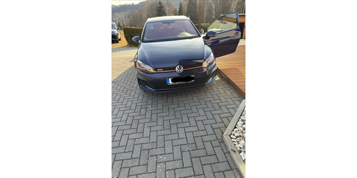 VW Golf 93.000 km 19.700 &euro; Weimar 99423