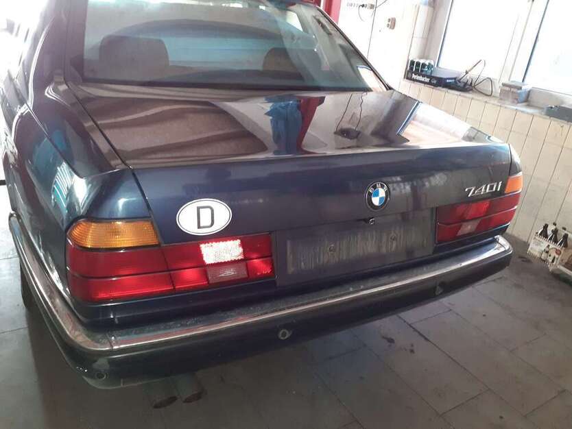 740