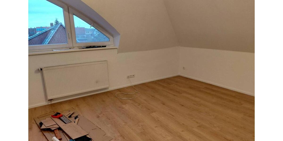 3 Zi Penthouse-Wohnung in Syke 3 zimmer