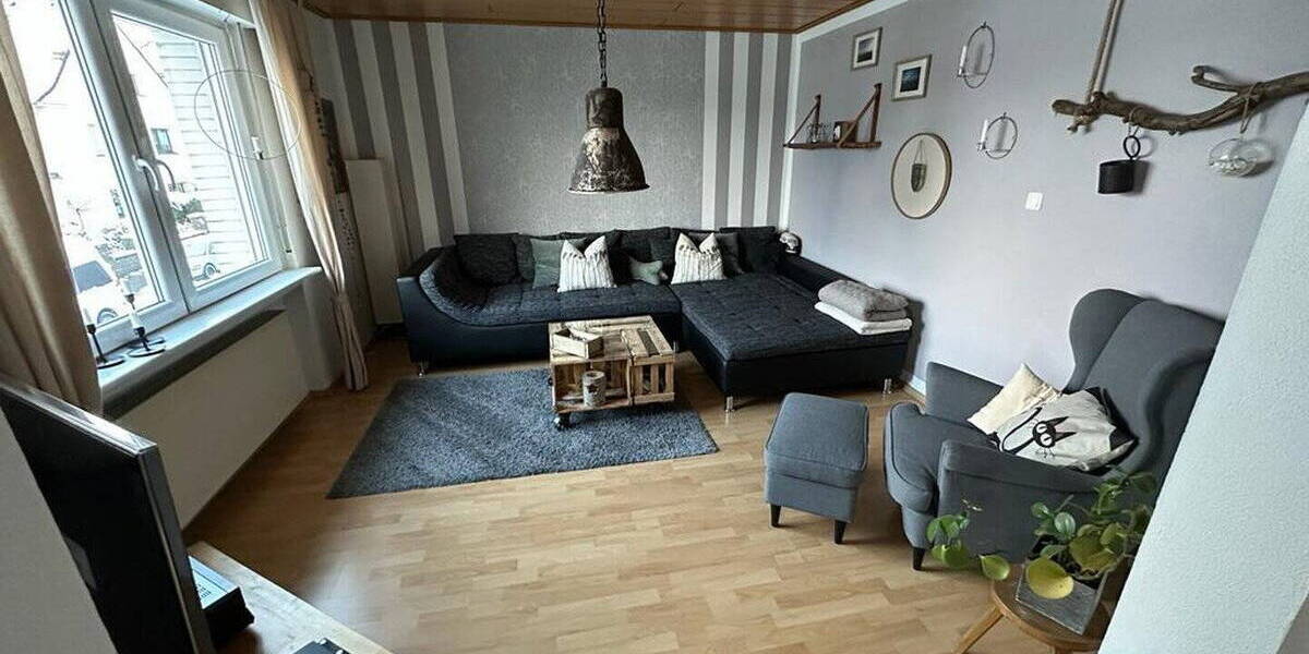 Etagenwohnung Gummersbach - 2 Zimmer, 67 m&sup2;, 160.000&euro; | Angebot:26037425