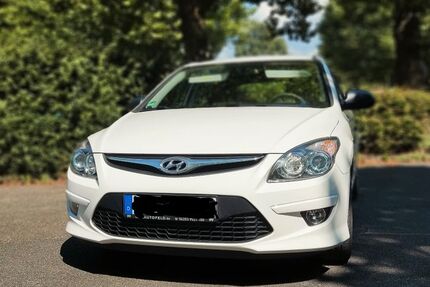 Hyundai i30 152.000 km 3.500 &euro; Brühl 68782