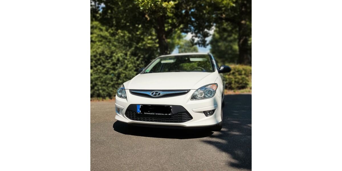 Hyundai i30 152.000 km 3.600 &euro; Brühl 68782