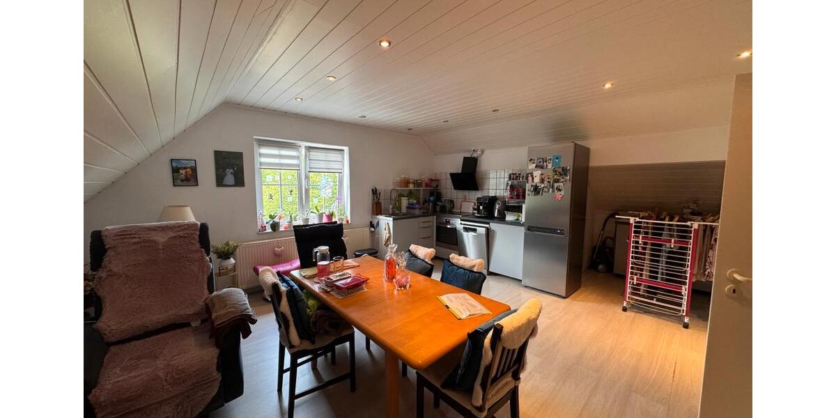 Dachgeschoßwohnung Hürth - 2 Zimmer, 59 m&sup2;, 229.000&euro; | Angebot:26511047