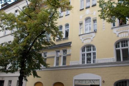 2 Zimmer JugendstilWohnung in Spandau leerstehend