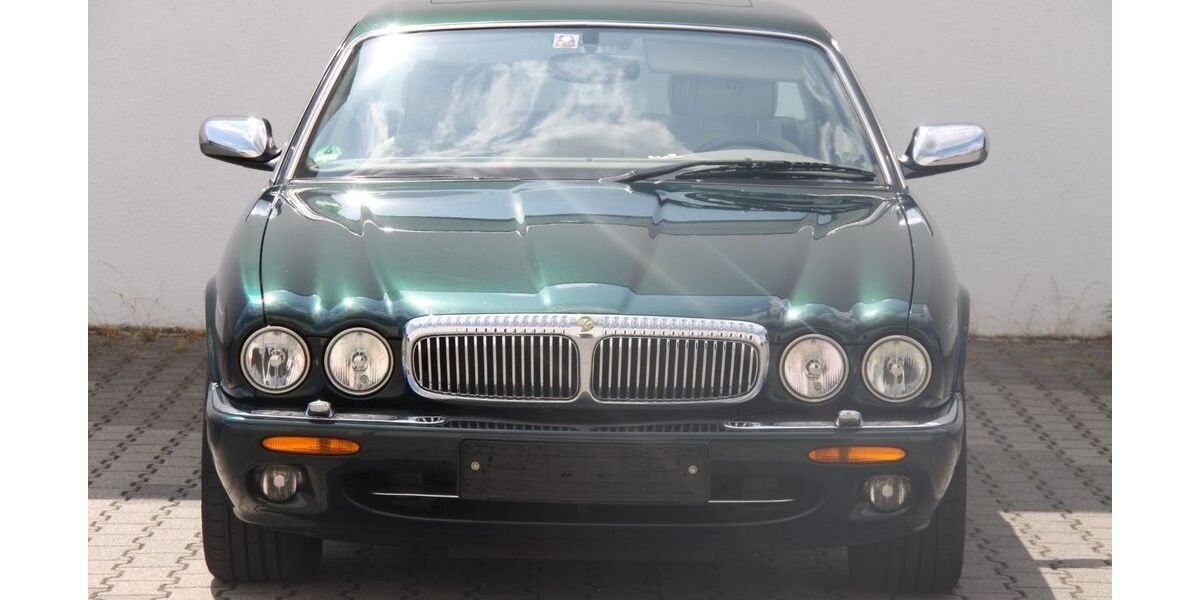 Jaguar Daimler 129.500 km 39.999 &euro; Heppenheim 64646