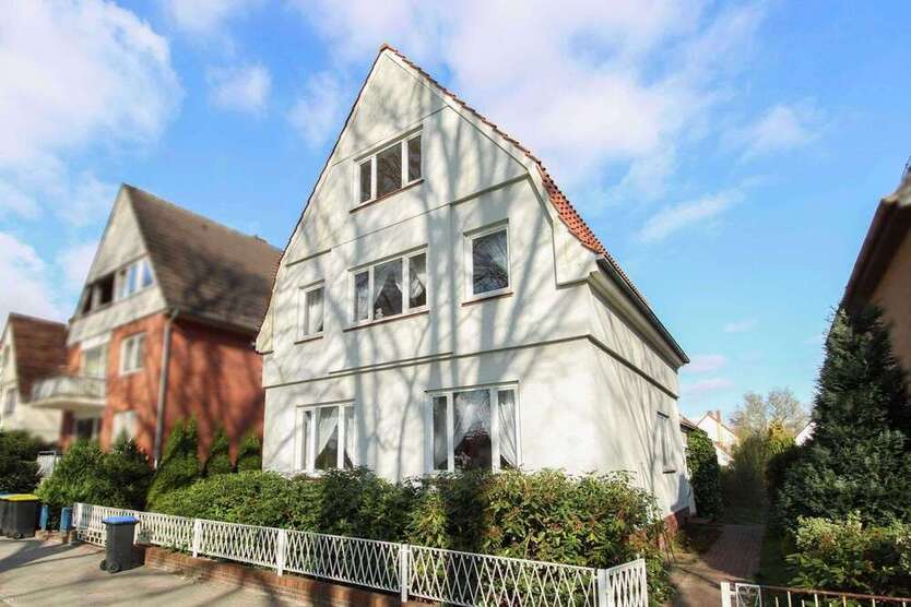 Haus zum Kaufen in Bremen 319.000 € 230.16 m²