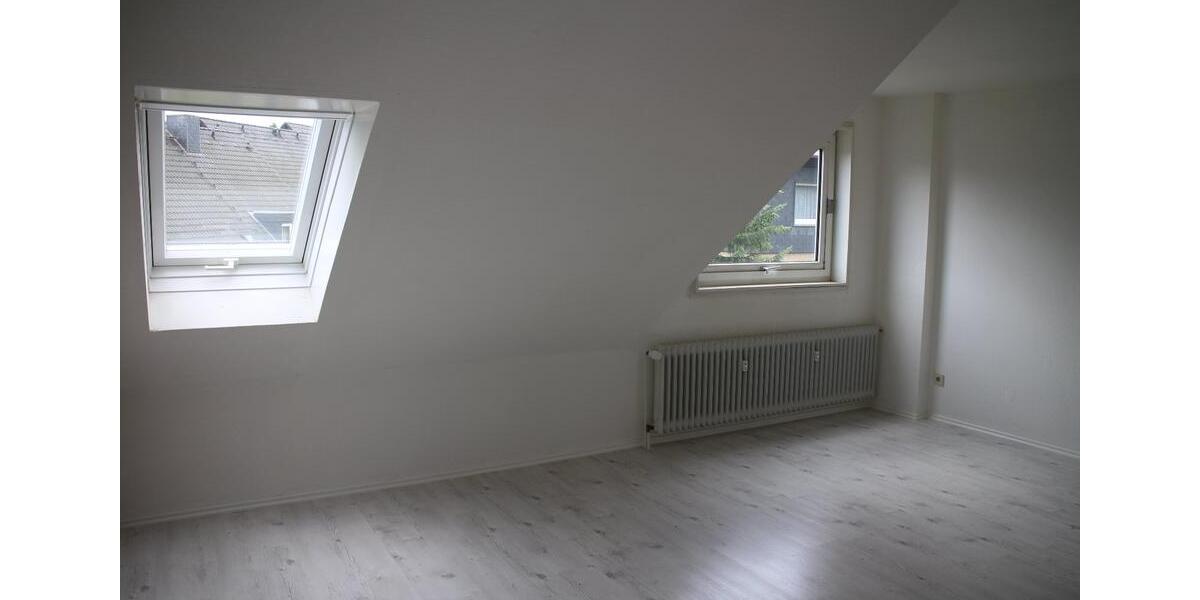 Etagenwohnung Goslar OS Hahnenklee-Bockswiese - 2 Zimmer, 71 m&sup2;, 109.000&euro; | Angebot:26894342