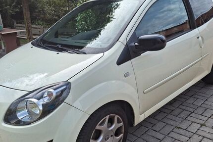 Renault Twingo 128.000 km 2.900 &euro; Losheim am See 66679