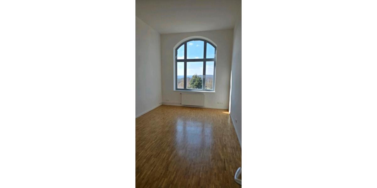 Etagenwohnung Bannewitz - 4 Zimmer, 112 m&sup2;, 1.450&euro; | Angebot:26030270