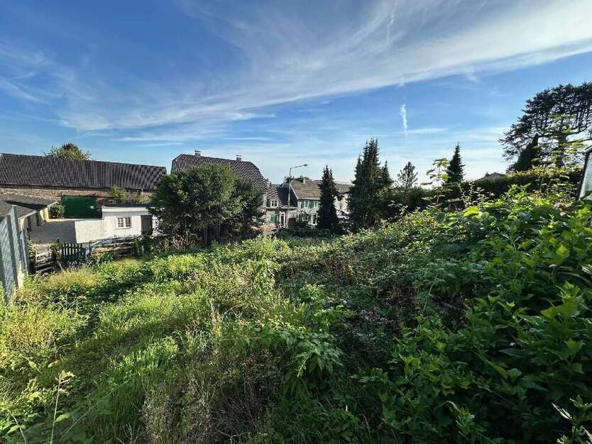 Grundstück zu verkaufen in Leverkusen 165.000 € 438 m²