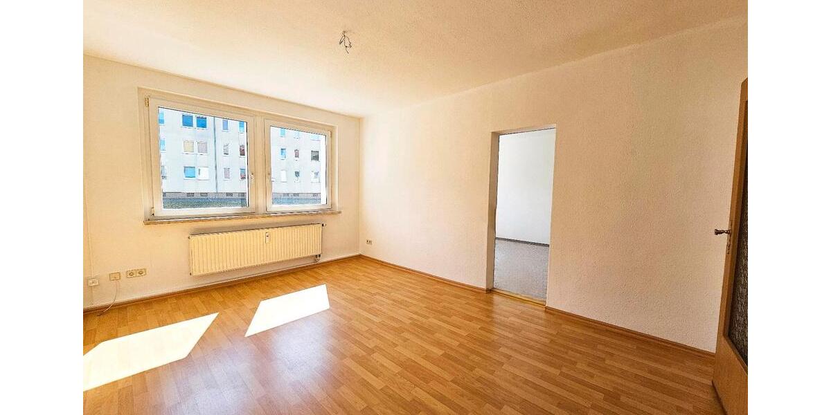 Etagenwohnung Werdau - 3 Zimmer, 56 m&sup2;, 39.800&euro; | Angebot:26972792