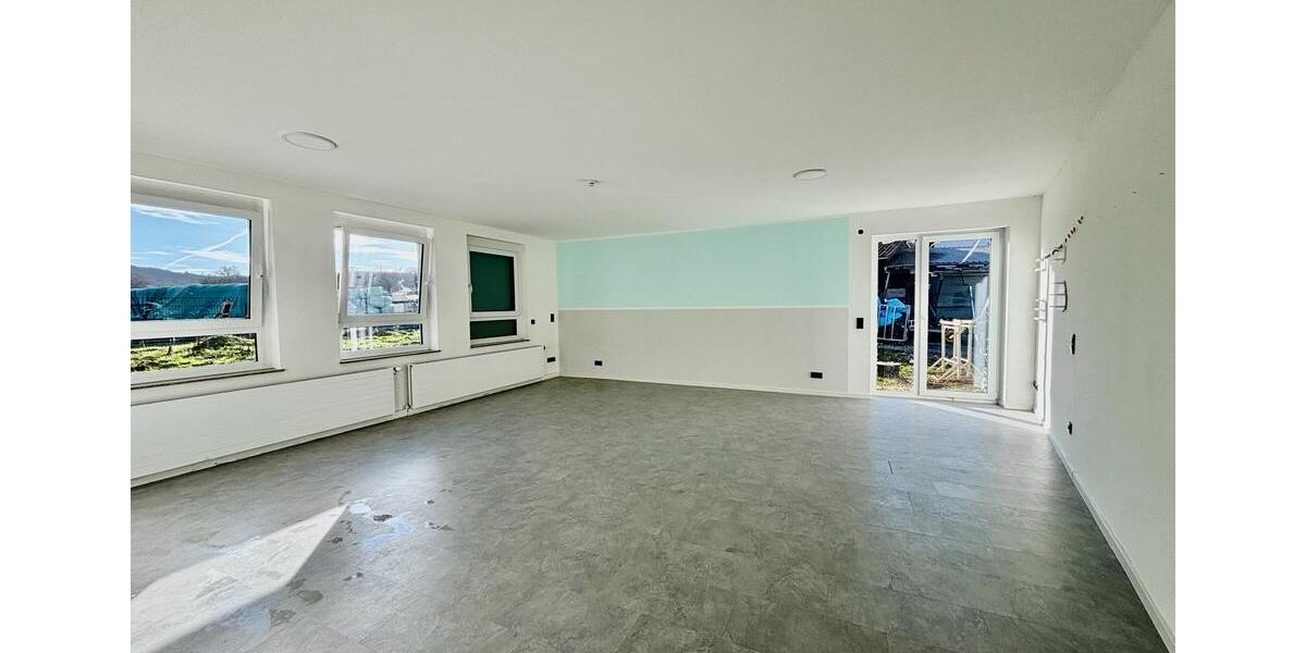 Bungalow Hohenstein - 8 Zimmer, 368 m&sup2;, 2.500&euro; | Angebot:25839146