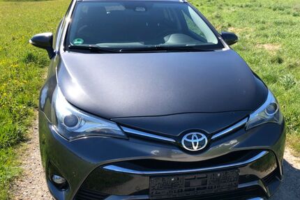 Toyota Avensis 109.158 km 15.100 &euro; Aitrach 88319