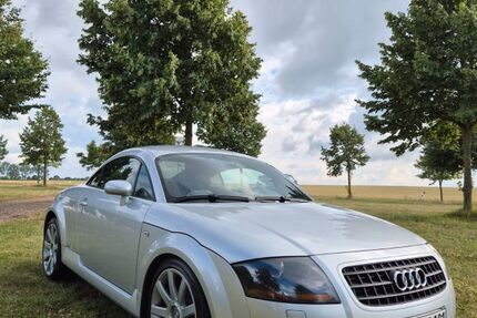 Audi TT 199.998 km 5.900 &euro; Bad Doberan 18209