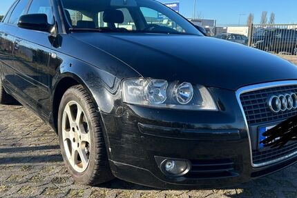 Audi A3 295.678 km 2.499 &euro; Berlin Wilmersdorf 10715