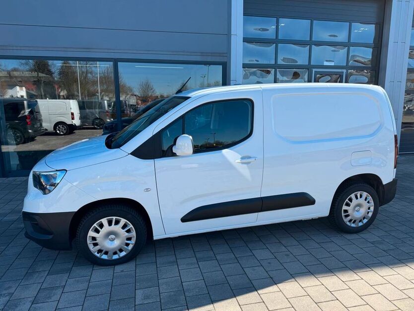 Opel Combo 82.538 km 15.990 € Nidda 63667