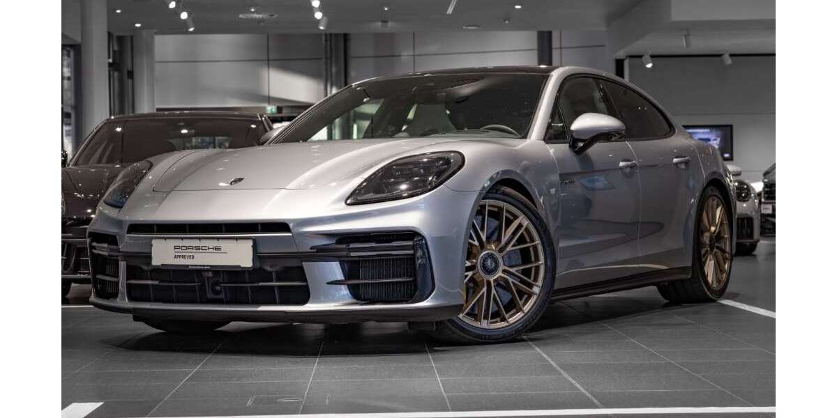 Porsche Panamera 17.320 km 202.871 &euro; Lübeck 23560