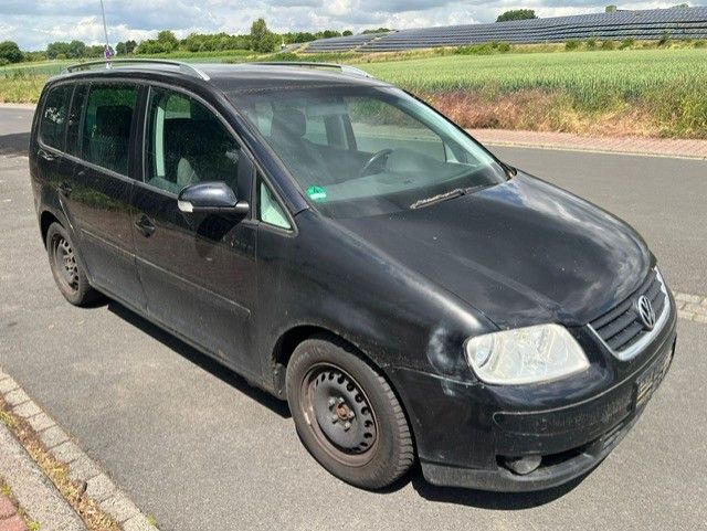 VW Touran 308.798 km 990 € Hanau 63452