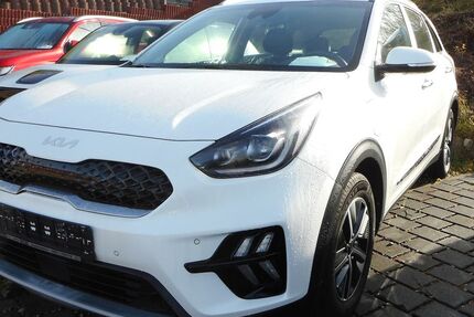 Kia Niro 34.300 km 23.850 &euro; Saarbrücken 66130