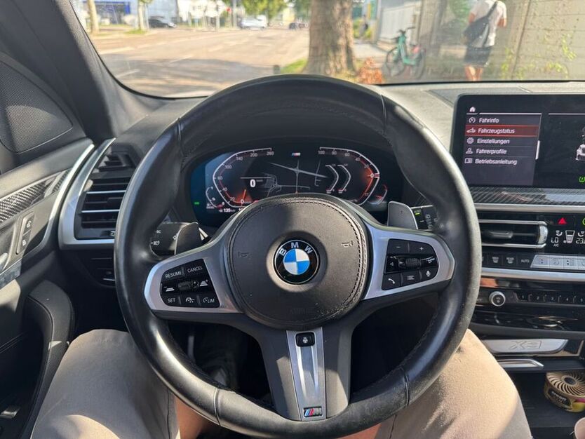 X3