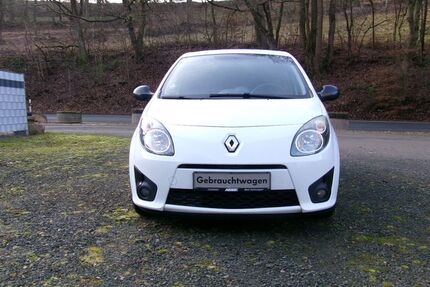 Renault Twingo 144.600 km 2.200 &euro; Trusetal 98596