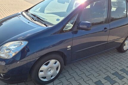 Toyota Corolla Verso 109.339 km 2.750 &euro; Walldürn 74731