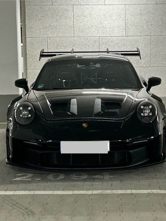 Porsche 992 1.800 km 279.900 € Heilbronn 74072