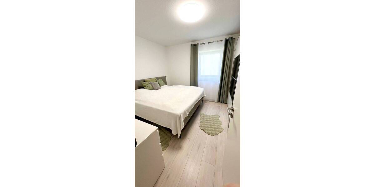 Etagenwohnung Mülheim-Kärlich Mülheim - 3 Zimmer, 105 m&sup2;, 1.050&euro; | Angebot:26247581