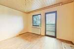 Etagenwohnung Bad Windsheim / Wiebelsheim Bad Windsheim - 5 Zimmer, 180 m&sup2;, 239.000&euro; | Angebot:25732872