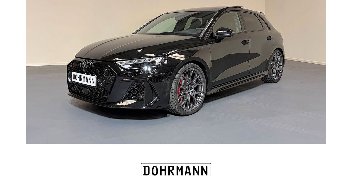 Audi RS3 3.900 km 73.661 &euro; Minden 32427