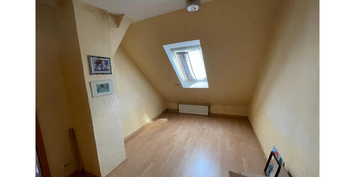 Doppelhaushälfte Bad Lauterberg im Harz - 7 Zimmer, 187 m&sup2;, 150.000&euro; | Angebot:26819004